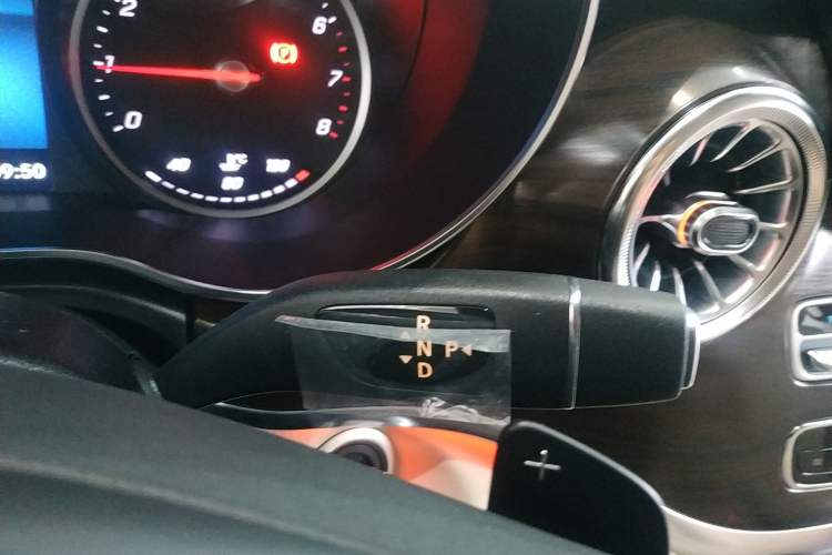 Used Mercedes-Benz V-Class 2022 V 260 Avantgarde Edition