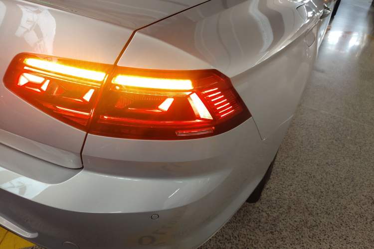 Used Volkswagen Magotan 2018 Facelift 330TSI DSG Luxury Model