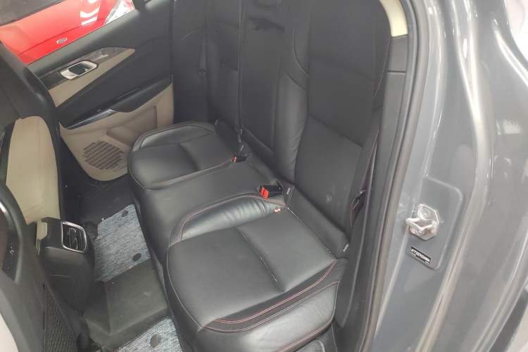 Used Lynk & Co 02 2018 1.5T DCT Two-Wheel Drive Zhaoban China V Standard
