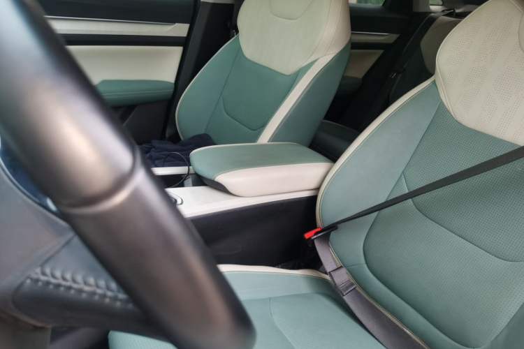 Used Geely Auto Emgrand L HiP 2022 1.5TD-DHT Pro 100KM Super Swift Left Front Seat