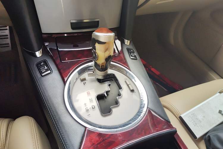 Used Toyota Reiz 2007 2.5S Leather Sunroof Version