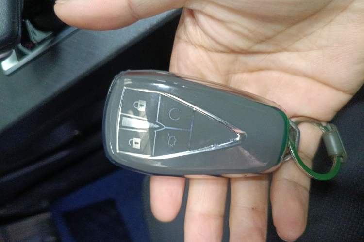 Used CHANGAN UNI-V 2022 1.5T Prestige Version Vehicle Key
