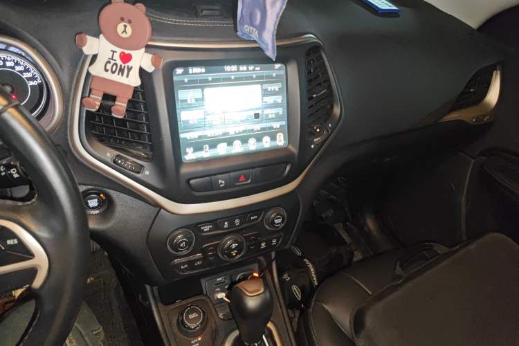 Used Jeep Cherokee 2017 2.4L Excellence Edition
