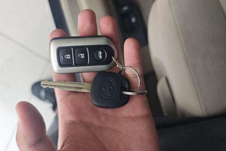 Used Toyota Camry 2013 200E Classic Elite Edition
