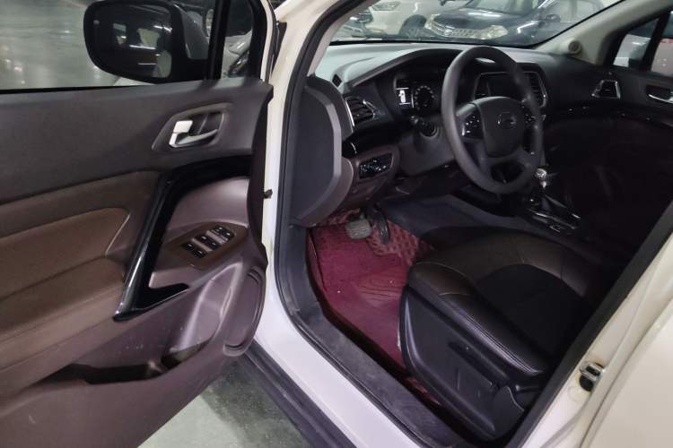 Used GAC Trumpchi GS4 2017 235T Automatic Two-Wheel Drive Elite Edition Driver Seat