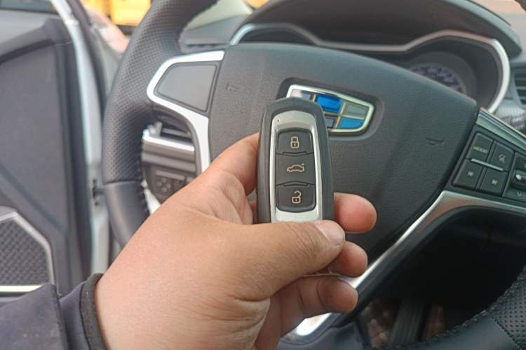 Used Geely Auto Emgrand GS 2016 Elegant Edition 1.8L Manual LingShang Model Vehicle Key