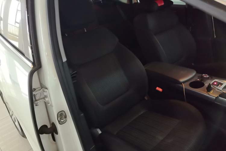 Used Peugeot 3008 2016 1.6THP Automatic Classic Edition