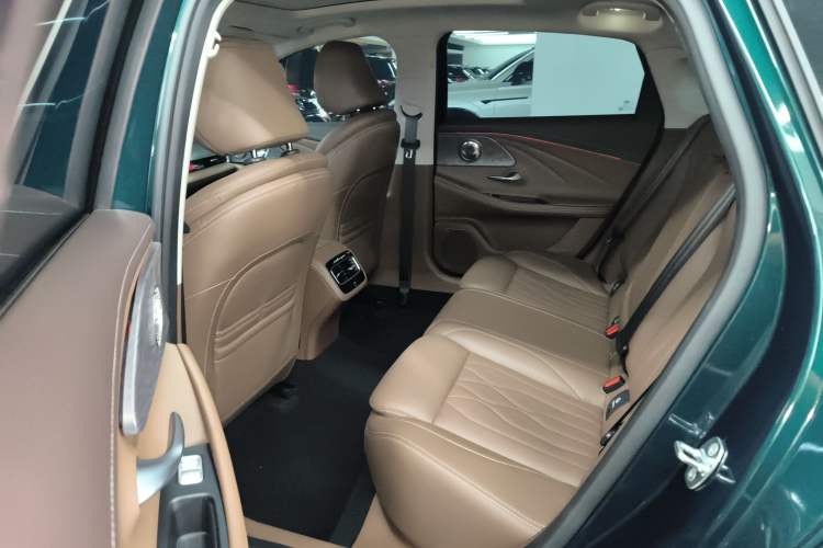 Used Chery Arrizo 8 2023 High-Performance Edition 2.0T DCT Powerfully Equipped