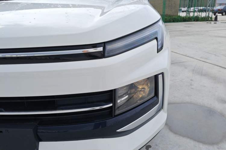 Used JAC X4 2020 1.5T CVT Superior Trim
