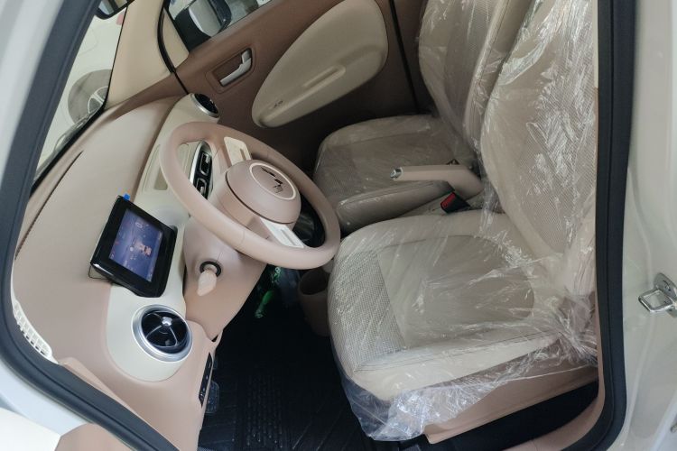 Used Wuling Hongguang MINIEV 2025 Four-Door Version Advanced Edition Left Front Seat