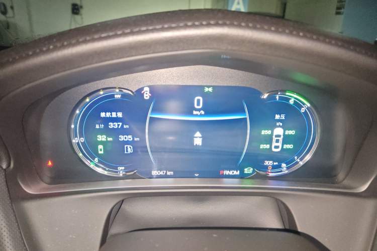 Used Cadillac CT6 PLUG-IN 2017 30E Elite Version Instrument Cluster