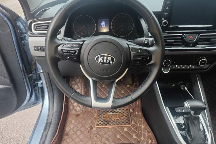 Used Kia Forte 2018 1.6L Automatic Value-Connect Edition with Intelligent Connectivity