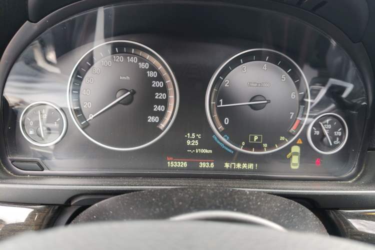 Used BMW 5 Series 2014 525Li Luxury Design Package