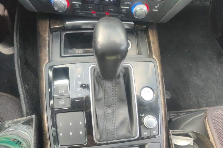 Used Audi A6L 2016 30 FSI Technology Model Gear Lever