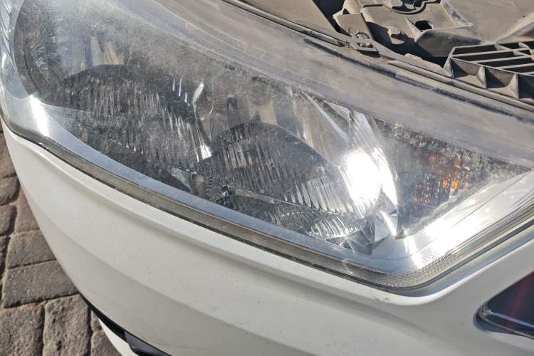 Used Citroen C-Quatre 2016 Classic Sedan 1.6L Manual - Premium Version Right Front Headlight