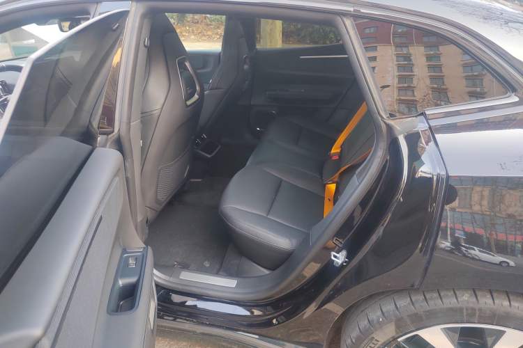 Used Polestar 4 2025 Performance Edition