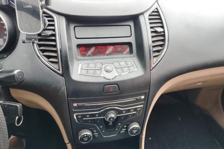 Used Bestune B50 2013 1.6L manual Comfort trim level
