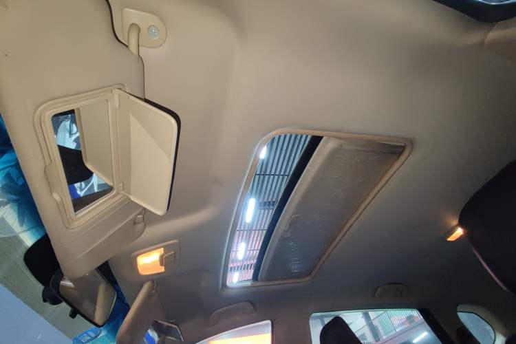 Used Baojun 560 2016 1.8L Manual Luxury Edition