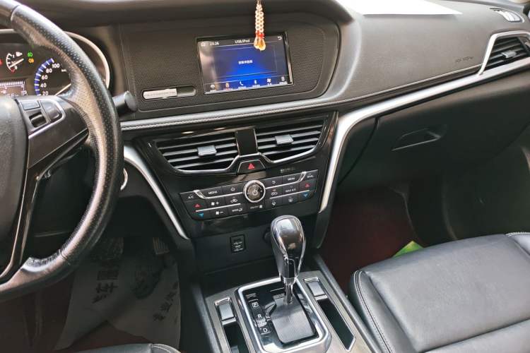 Used Venucia T90 2017 2.0L CVT Smart Edition