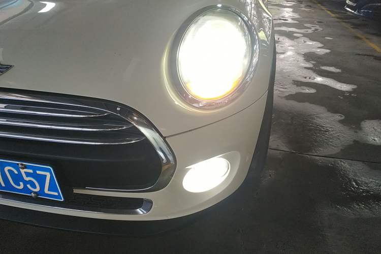 Used MINI 2014 1.2T ONE Left Front Headlight