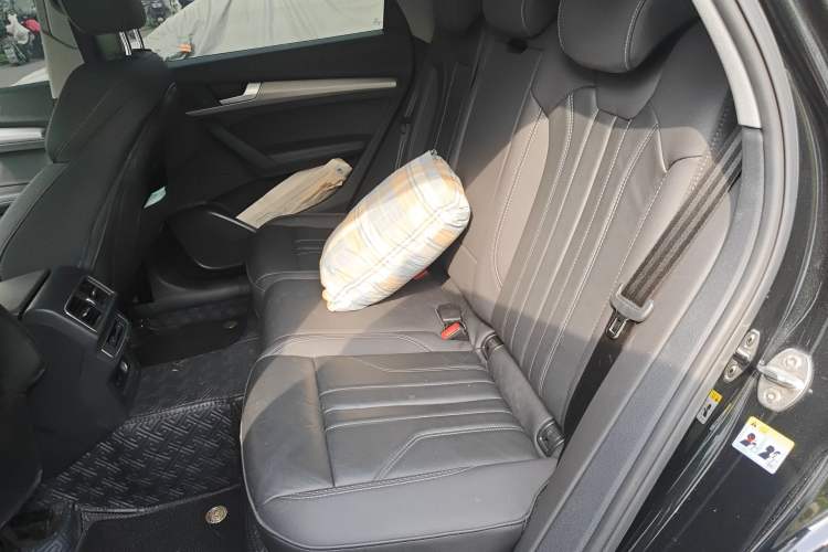 Used Audi Q5L 2022 Updated Version 40T Luxury Elegant Edition