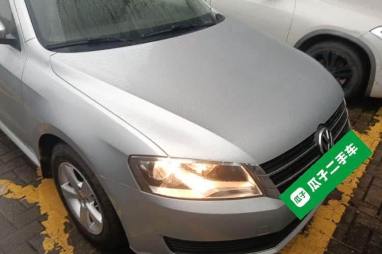 Used Volkswagen Lavida 2013 Revised Classic 1.6L Manual Fashion Edition Front Right 45 Deg