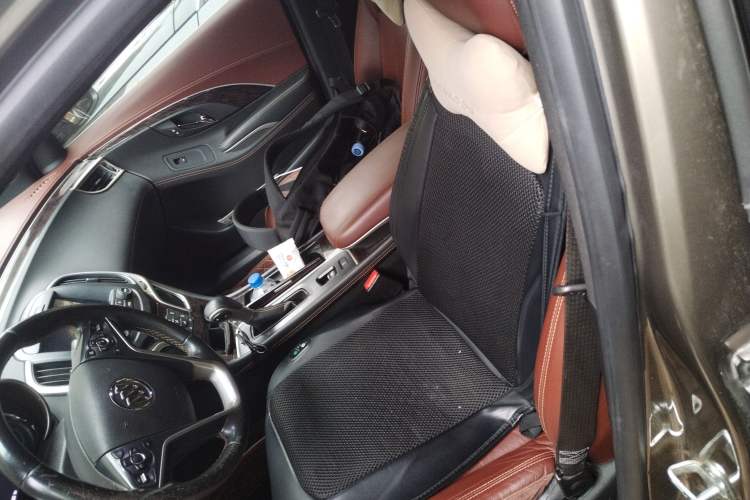 Used Buick LaCrosse 2013 2.0T SIDI Smart Luxury Flagship Edition Left Front Seat