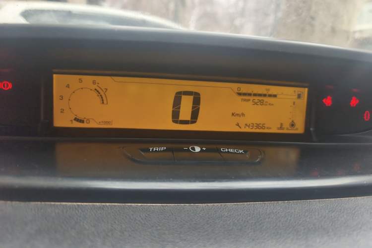 Used Citroen C-Quatre 2013 1.6L Manual Prestige CNG Model Instrument Cluster