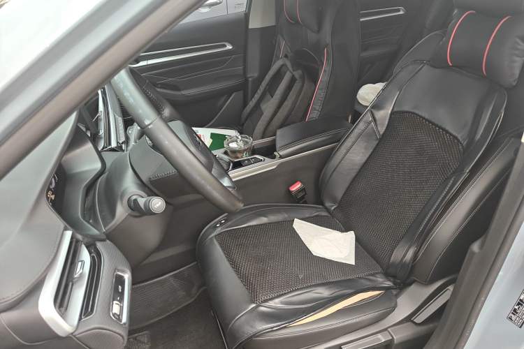 Used Geely Auto Emgrand 2023 4th Generation Champion Edition 1.5L CVT Prestige Model
