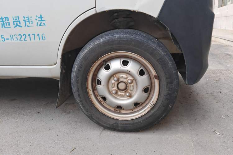 Used CHANGAN KAICHENG Star 2 2012 1.0L Base Version JL466Q9 Right Front Wheel Hub