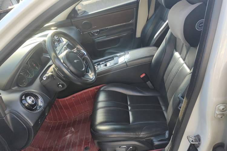 Used Jaguar XJ 2015 XJL 2.0T Elegance Business 80th Anniversary Limited Edition
