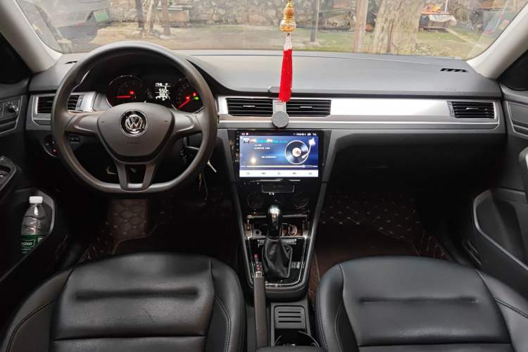 Used Volkswagen Bora 2019 Bora·Legend 1.5L Automatic Fashion Edition China V Standard Center Console