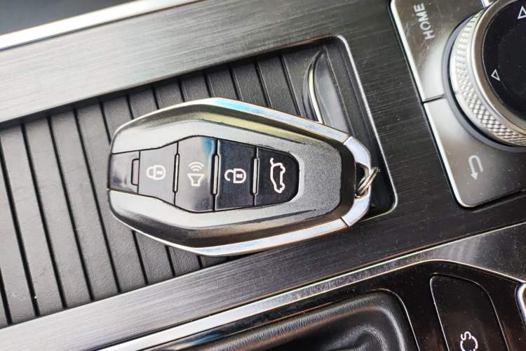 Used JETOUR X70 2020 1.5T DCT Comfort Edition 7-Seater