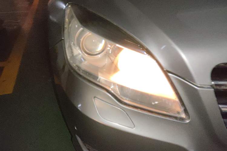 Used Mercedes-Benz R-Class 2010 R 350 L 4MATIC