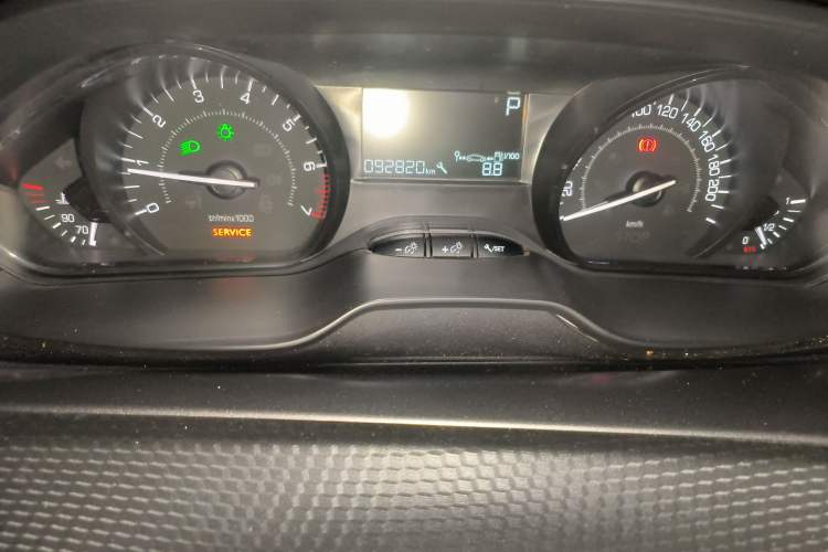 Used Peugeot 2008 2014 1.6L Automatic Trend Edition