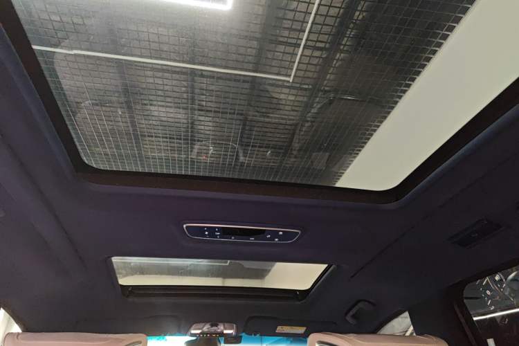 Used Buick GL8 2020 Avenir Avia Four-Seat Luxury Edition
