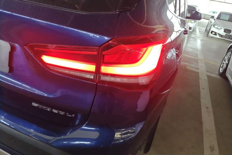 Used BMW X1 2020 sDrive20Li Premium Edition
