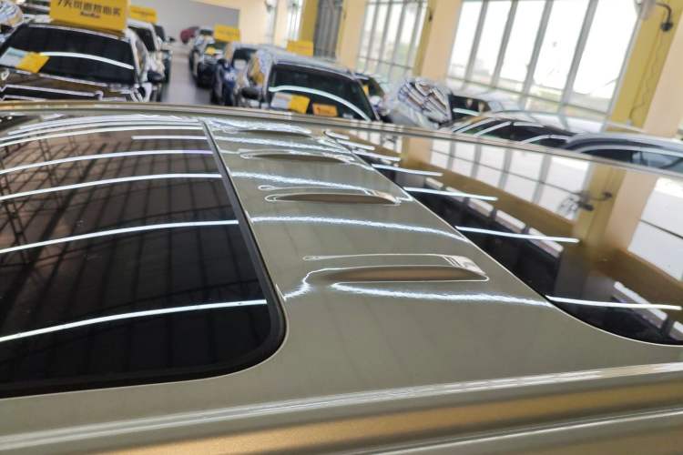 Used Buick GL8 New Energy 2024 Lu Zun Luxury Edition 6-Seater
