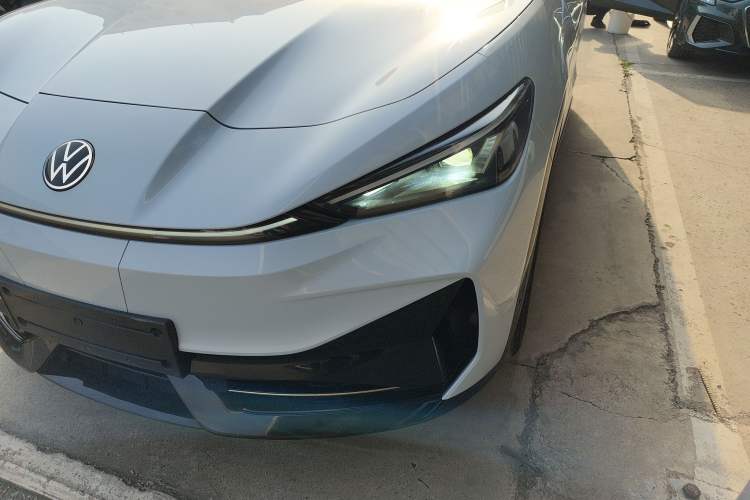 Used Volkswagen ID.UNYX 2024 Pro Long-Range Version
