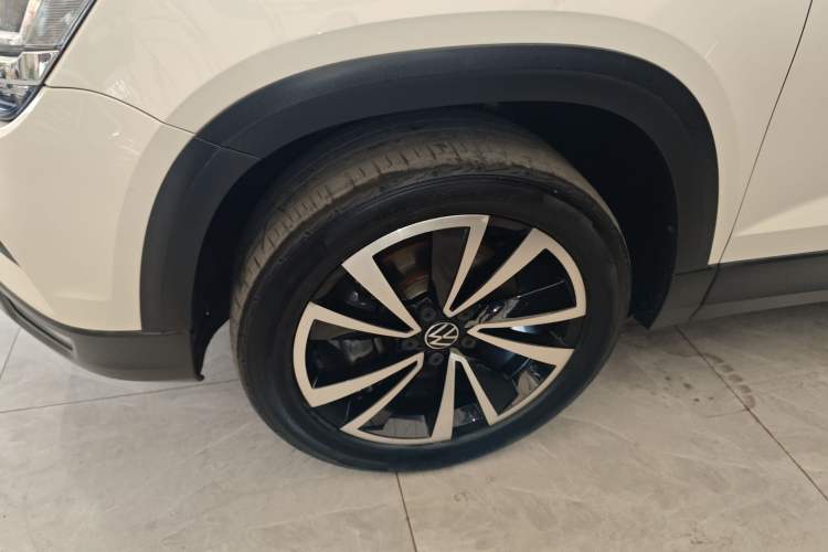 Used Volkswagen Tharu 2022 280TSI Two-Wheel-Drive Luxury Edition