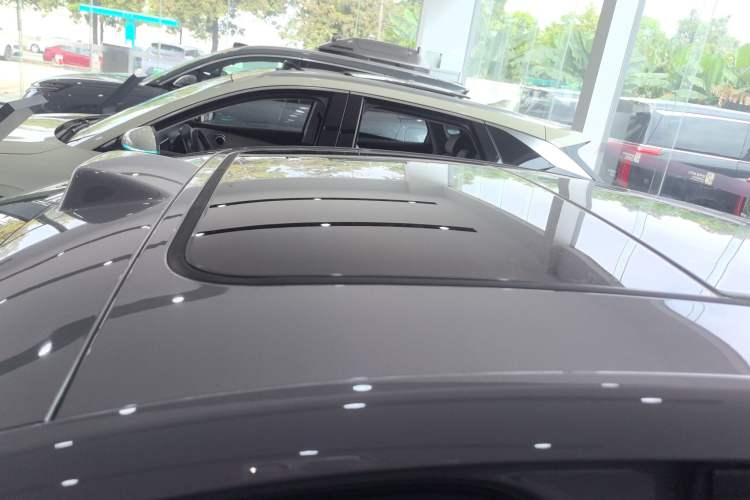 Used BYD Han 2025 DM-i Intelligent Driving Edition 125KM LiDAR Flagship Model
