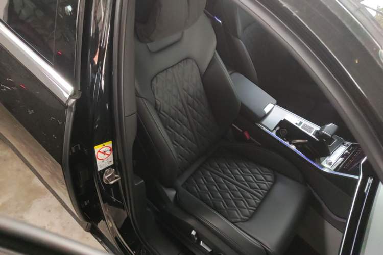 Used Audi A6L 2025 Revised 45 TFSI Prestige Dynamic Edition Right Front Seat