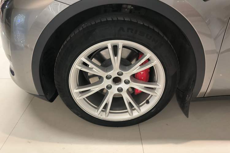 Used Tesla Model Y 2022 Rear-Wheel-Drive Version