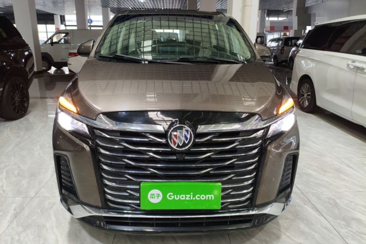 Used Buick GL8 2023 Land Executive Class Comfort Model
