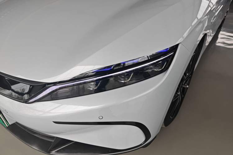 Used BYD Han 2025 DM-i 125KM Prestige Model Left Front Headlight