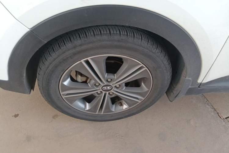 Used Hyundai ix25 2015 1.6L Automatic Two-Wheel Drive Smart GLS Trim
