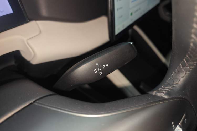 Used BYD Yuan UP 2025 Intelligent Driving Version 401 KM Dynamic Edition