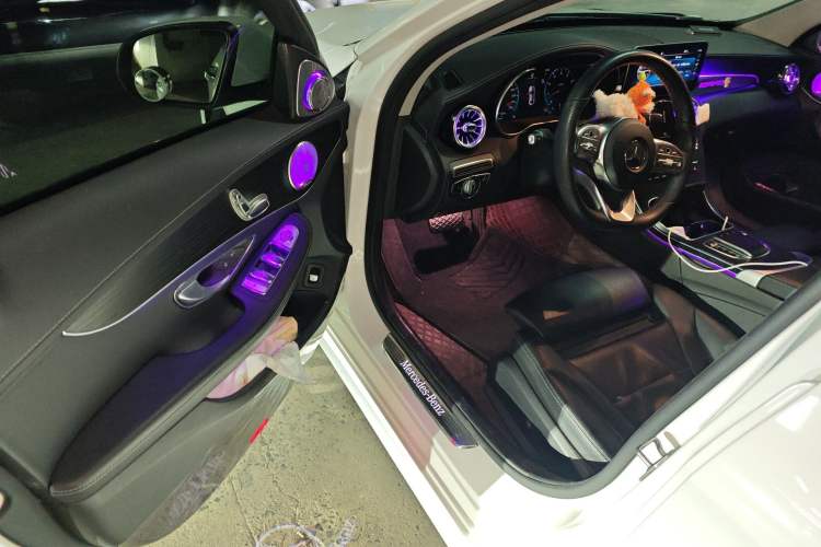 Used Mercedes-Benz C-Class 2021 C 200 L Fashion Edition Sport Version