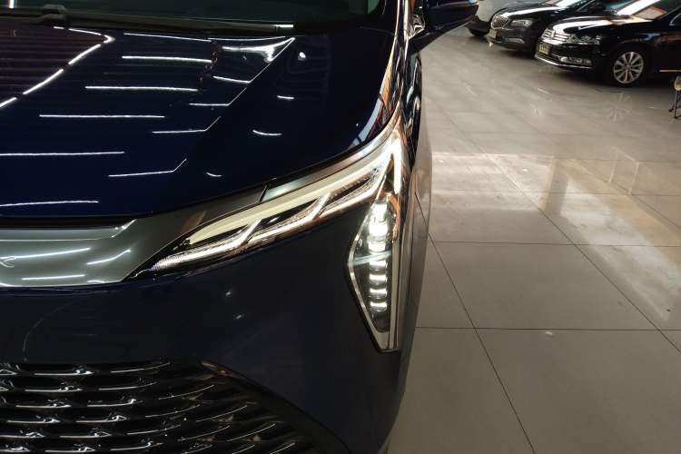 Used Buick Century 2023 2.0T Six-Seater Yinshi Edition