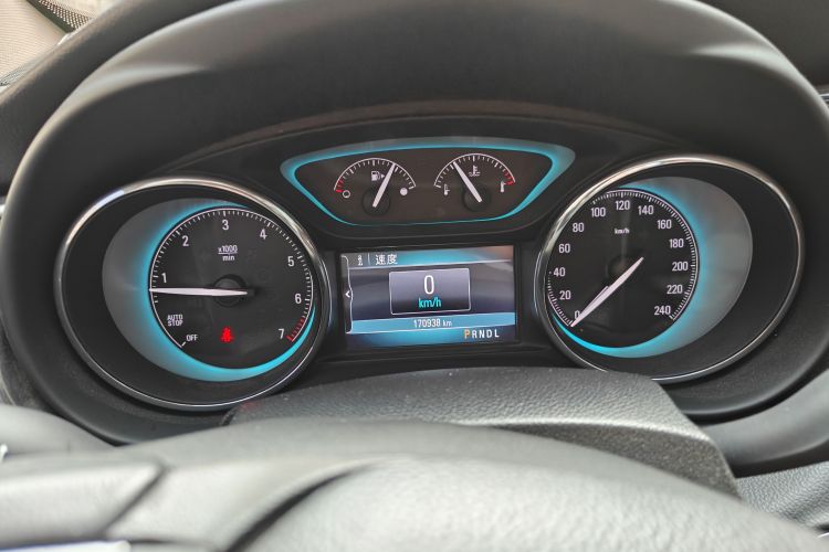 Used Buick Envision 2015 20T Two-Wheel-Drive Elite Model
